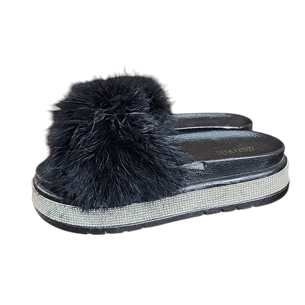 Azalea Wang Fur And Rhinestone Slides. Size 8 - Picture 4 of 11